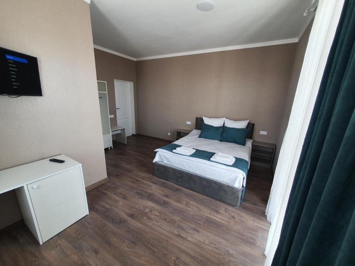 Tsaghkunk Chef House Hotel & Restaurant Sevan Luaran gambar