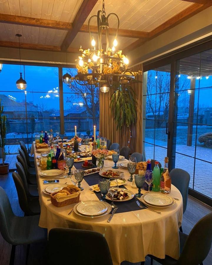 Tsaghkunk Chef House Hotel & Restaurant Sevan Luaran gambar