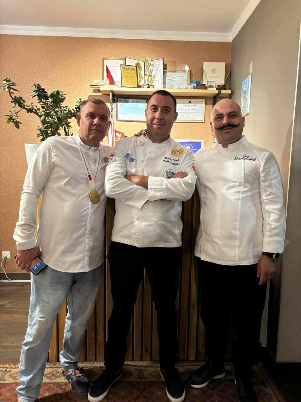 Tsaghkunk Chef House Hotel & Restaurant Sevan Luaran gambar